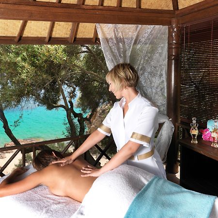 Hotel Marinca & Spa โอลเมโท ภายนอก รูปภาพ