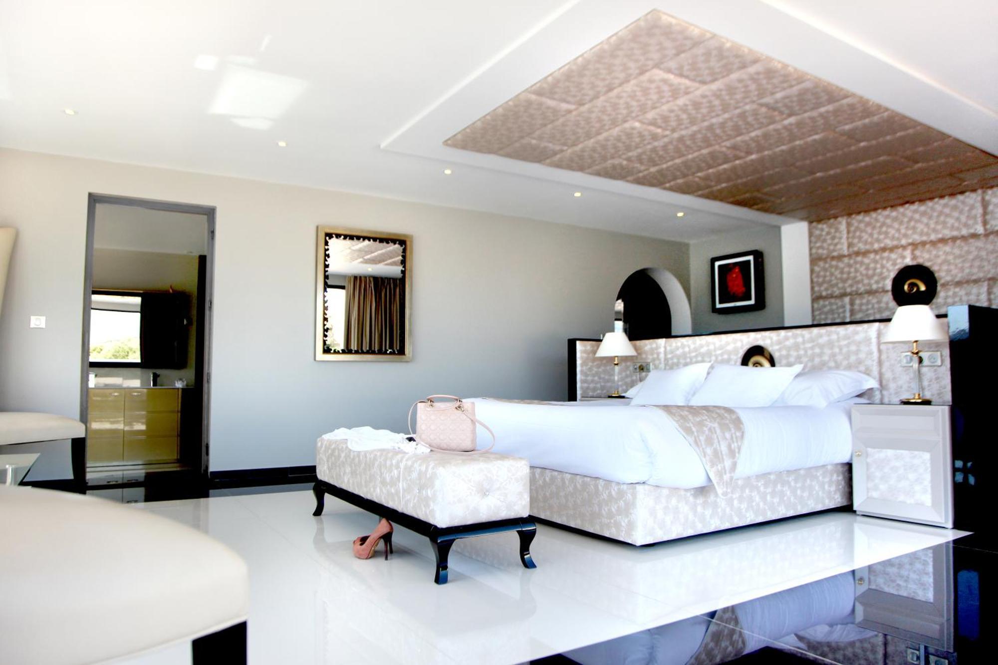 Hotel Marinca & Spa โอลเมโท ภายนอก รูปภาพ